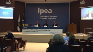 Pesquisadores latinos debatem a gestão de regiões metropolitanas em Brasília